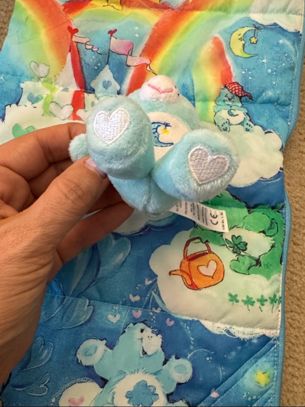Care Bears & American Girl - Blue Rainbow Sleeping Bag with Pillow & Plush - Picture 3 of 6